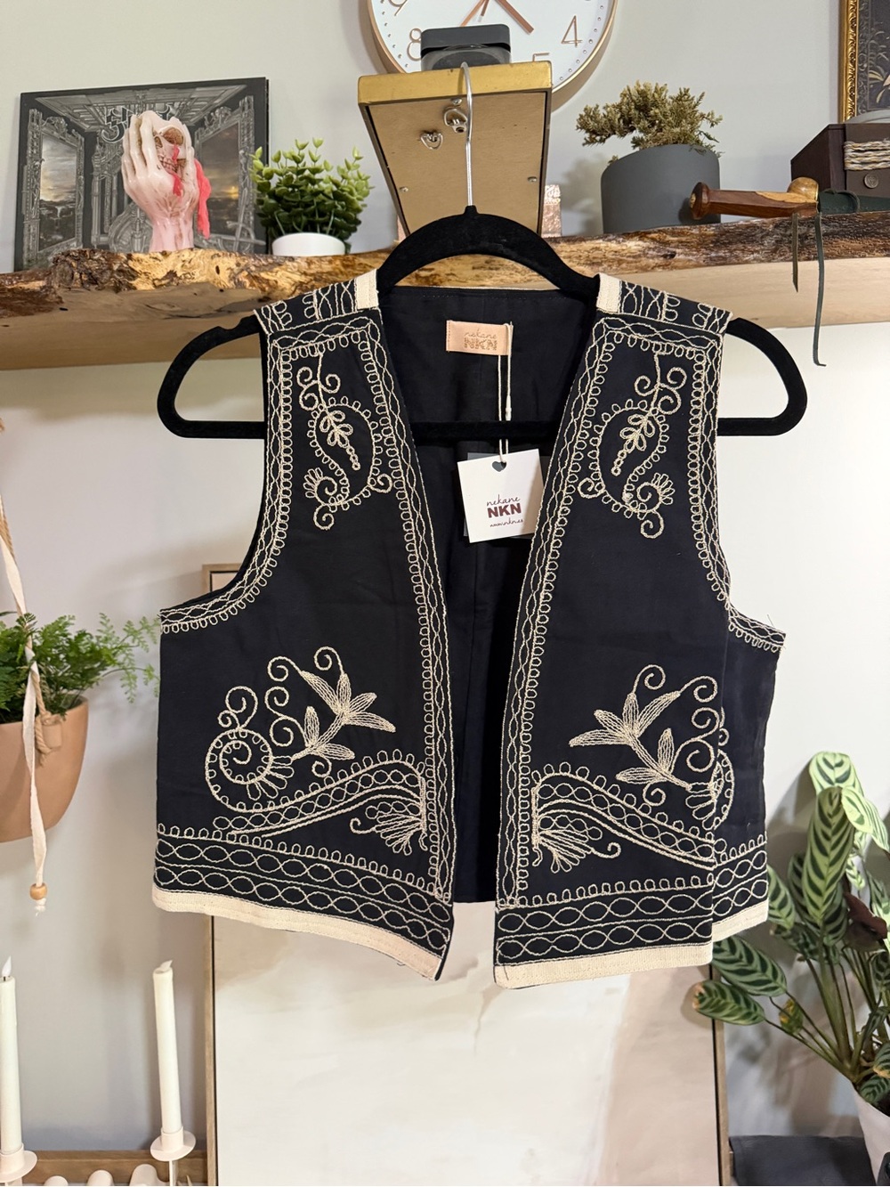 NWT NKN Nekane Embroidered Black Cotton 2-Piece Set with Cream Stitching Boho